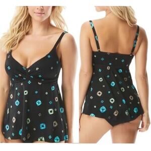 CONTOURS BY COCO REEF Tankini Top Size 10/34D NWT Black Underwire Shapemaker